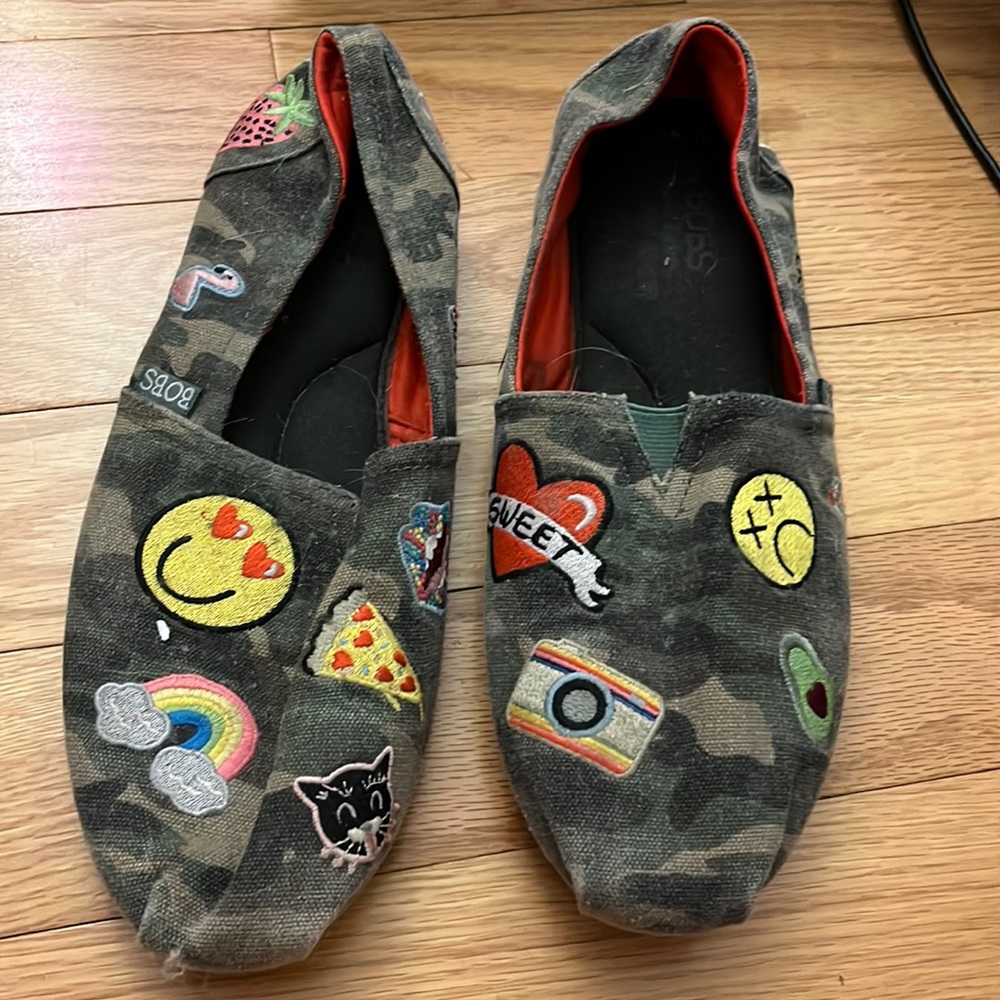 Bobs